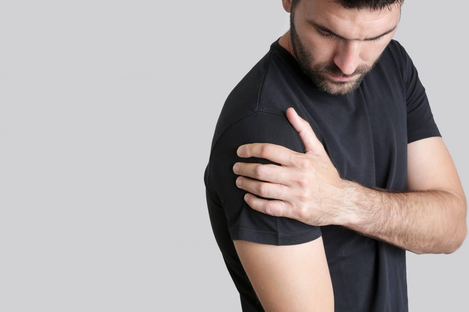 How Do Car Crashes Cause Shoulder Injuries?
