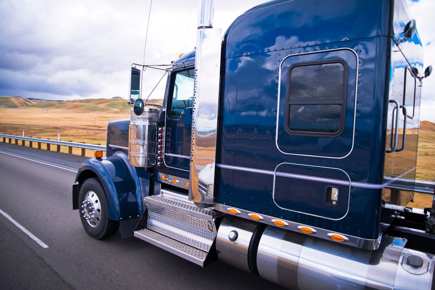 How Does Insurance Work with Commercial Truck Accident Liability?