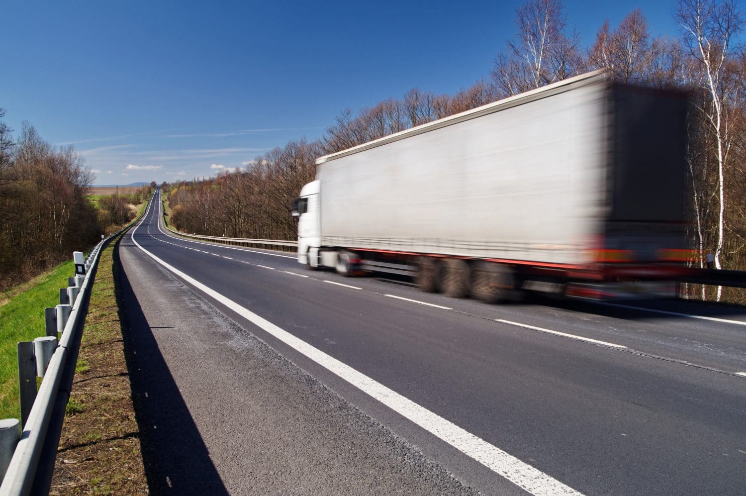 Truck Wrecks vs. Car Crashes: 3 Essential Differences | Crosley Law