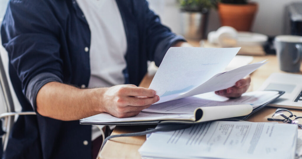 V1A CrosleyLaw WhatIsIncludedFreeConsultation Blog image01 0424