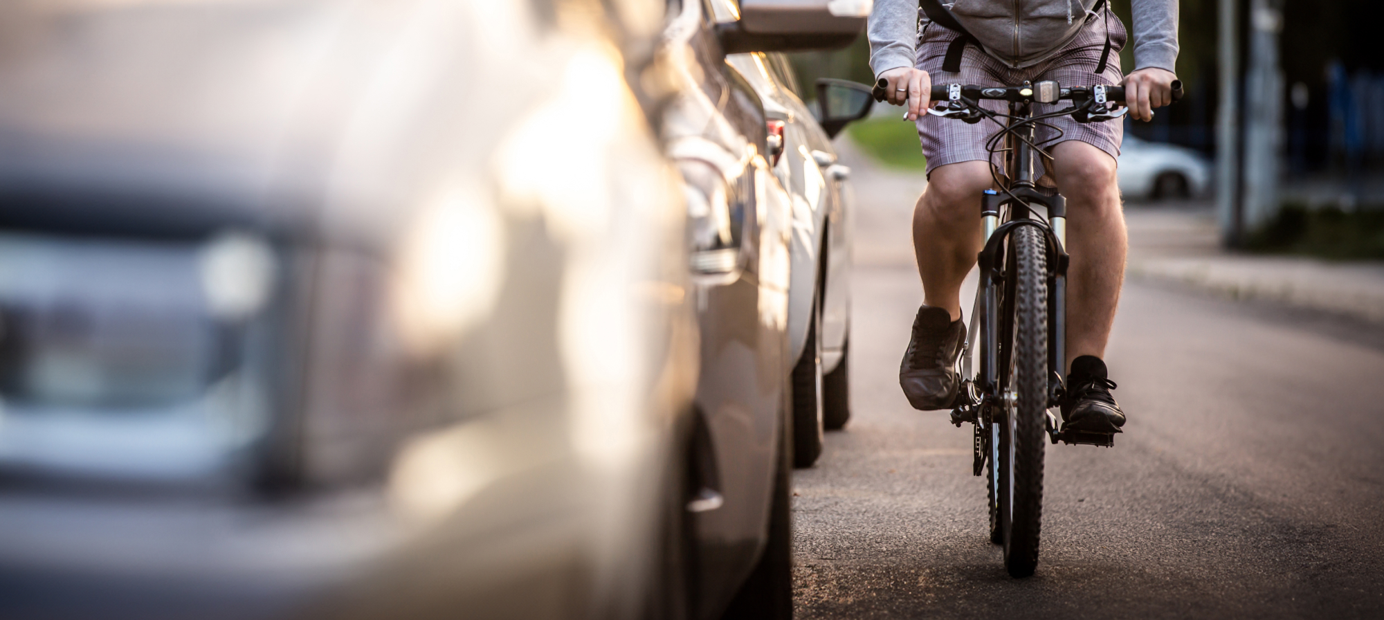 V1A CrosleyLaw BikeAccidentClaimPayouts Blog heroImage 0724