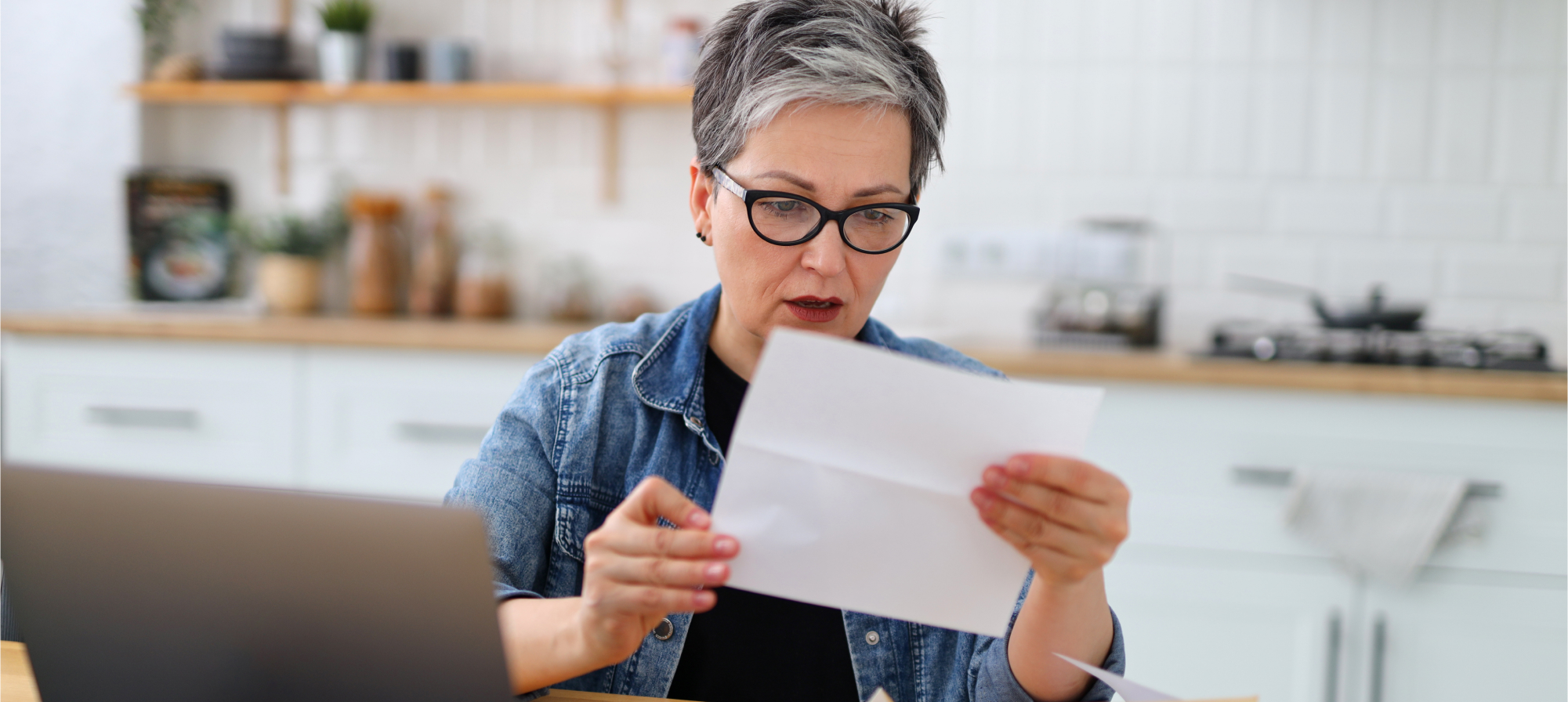 How do pre-existing injuries affect car accident settlements in Texas? 